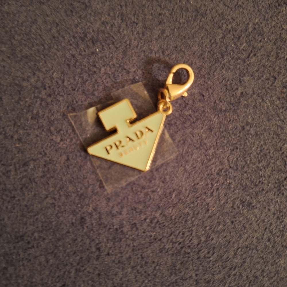 Prada Gold Triangle Charm - Picture 5 of 5